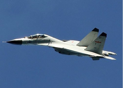 殲-16戰(zhàn)機(jī)定型試飛 將用殲-11BS戰(zhàn)機(jī)測試發(fā)動機(jī)